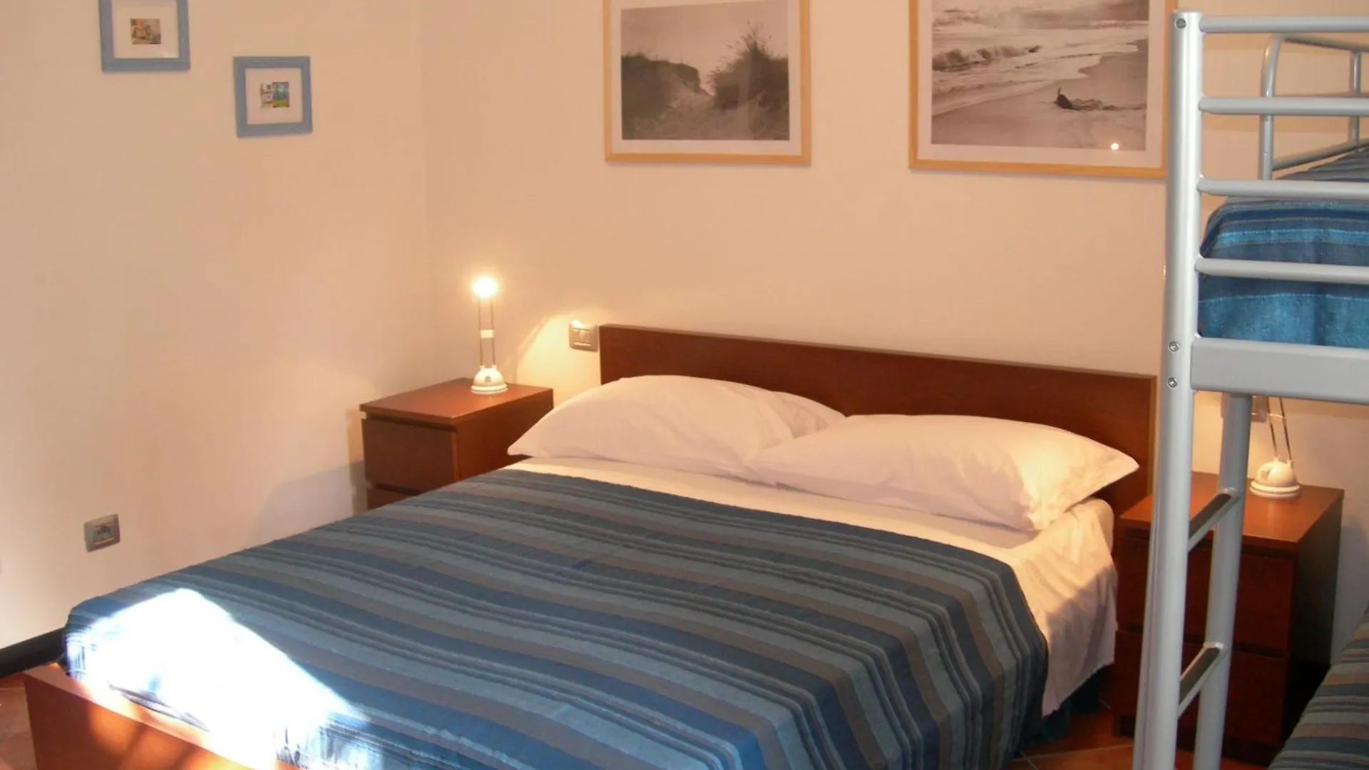 לינה וארוחת בוקר ססטרי לבאנטה B&B Villa Ginestra
